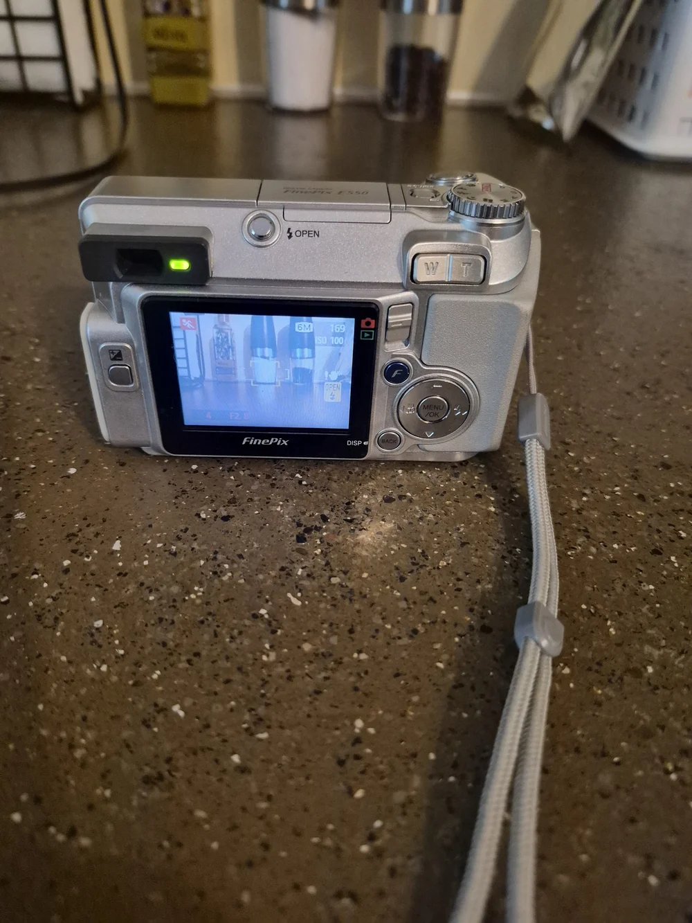 Fujifilm E550 Silver Compact Digital Camera with Charger and 256MB Card